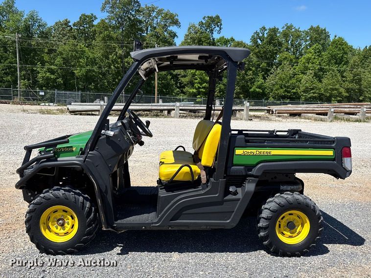 image for item EJ7811 2018 John Deere XUV835E utility vehicle