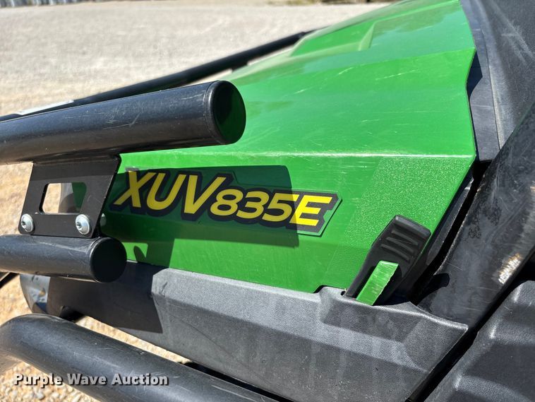 image for item EJ7811 2018 John Deere XUV835E utility vehicle