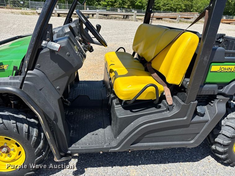 image for item EJ7811 2018 John Deere XUV835E utility vehicle