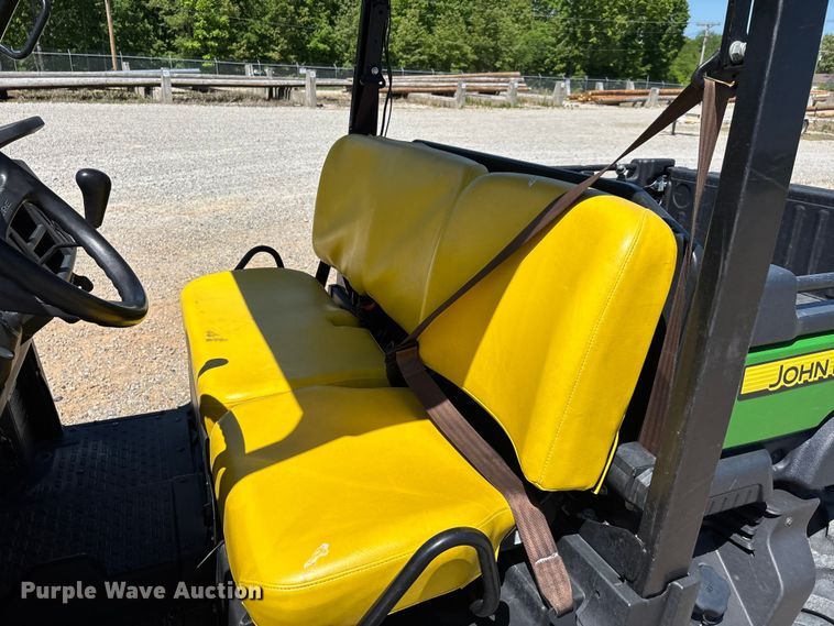 image for item EJ7811 2018 John Deere XUV835E utility vehicle