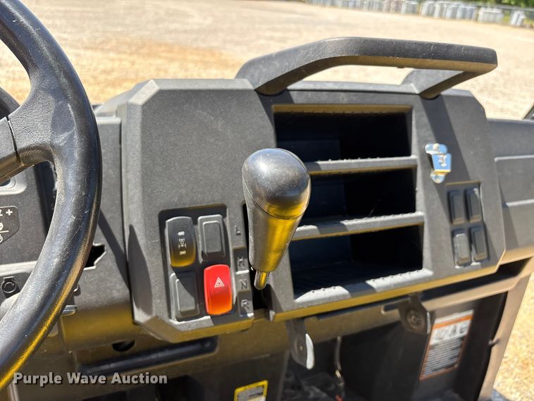 image for item EJ7811 2018 John Deere XUV835E utility vehicle