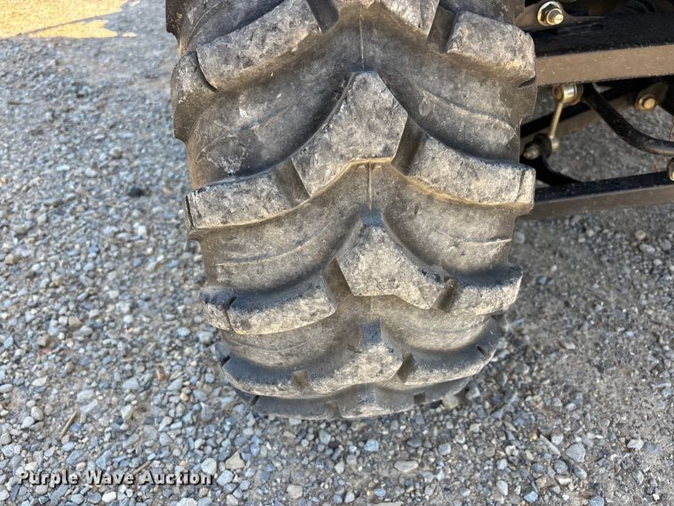 image for item EJ7811 2018 John Deere XUV835E utility vehicle