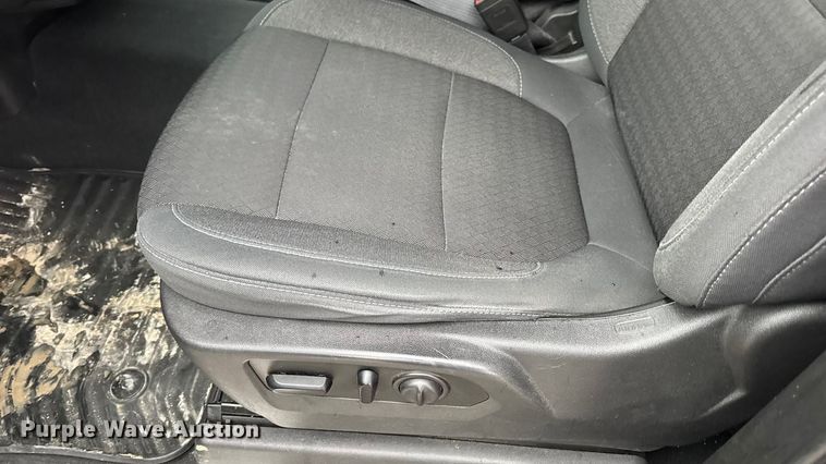 image for item EN0850 2020 Chevrolet Silverado 1500 Crew Cab pickup truck