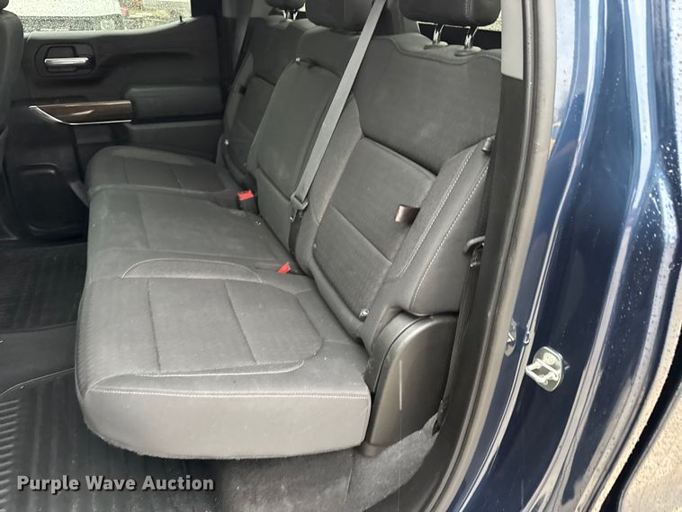 image for item EN0850 2020 Chevrolet Silverado 1500 Crew Cab pickup truck