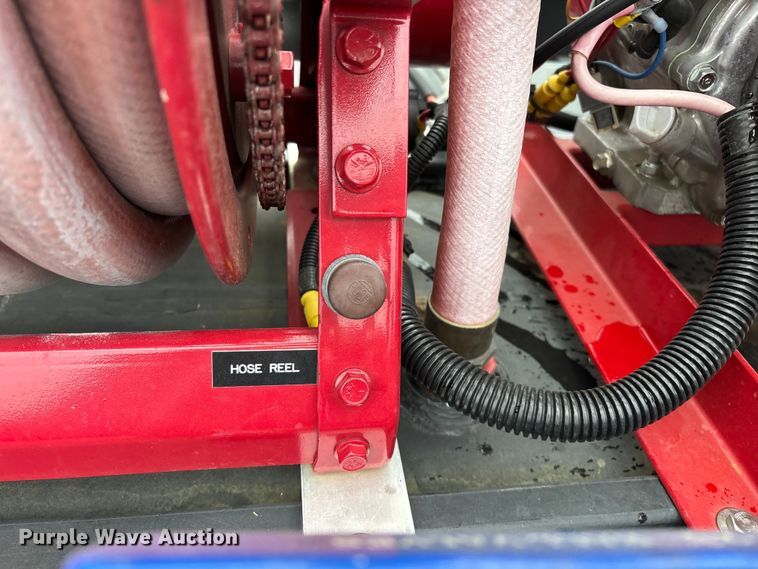 image for item EO4179 2014 CET Fire Pumps Mfg brush fire skid unit