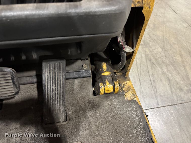 image for item EO4210 Mitsubishi Caterpillar GC15 forklift