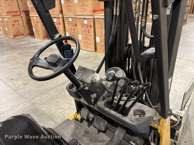 image for item EO4210 Mitsubishi Caterpillar GC15 forklift