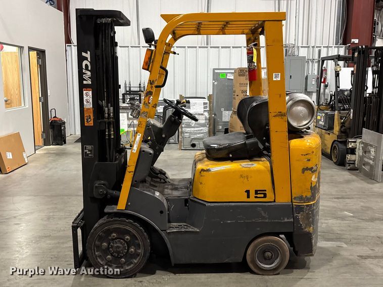 image for item EO4211 TCM FCG15-3L forklift