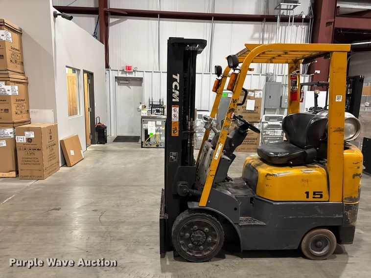 image for item EO4211 TCM FCG15-3L forklift