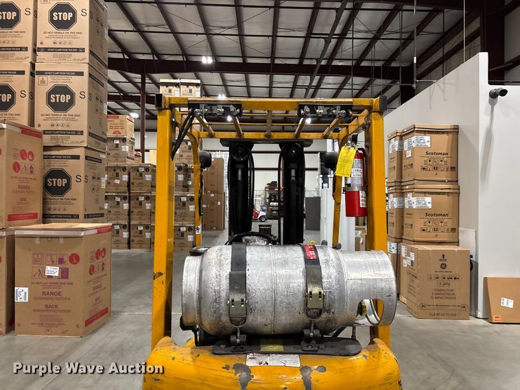 image for item EO4211 TCM FCG15-3L forklift