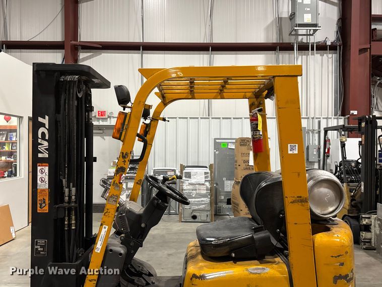 image for item EO4211 TCM FCG15-3L forklift