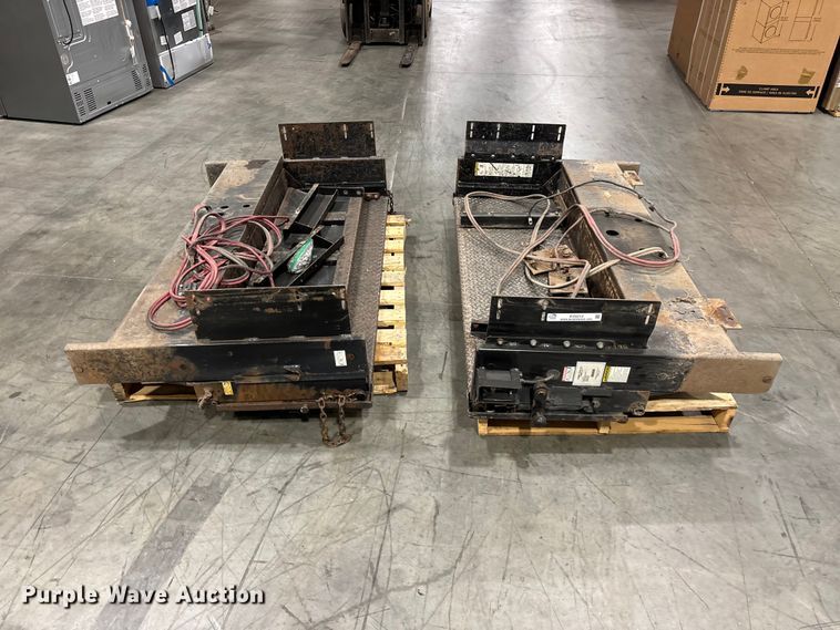 image for item EO4212 Tommy Gate Co (2) Lift tailgates