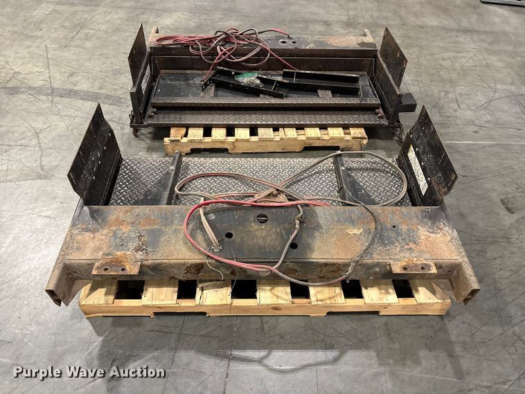 image for item EO4212 Tommy Gate Co (2) Lift tailgates