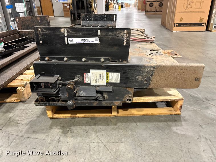 image for item EO4212 Tommy Gate Co (2) Lift tailgates