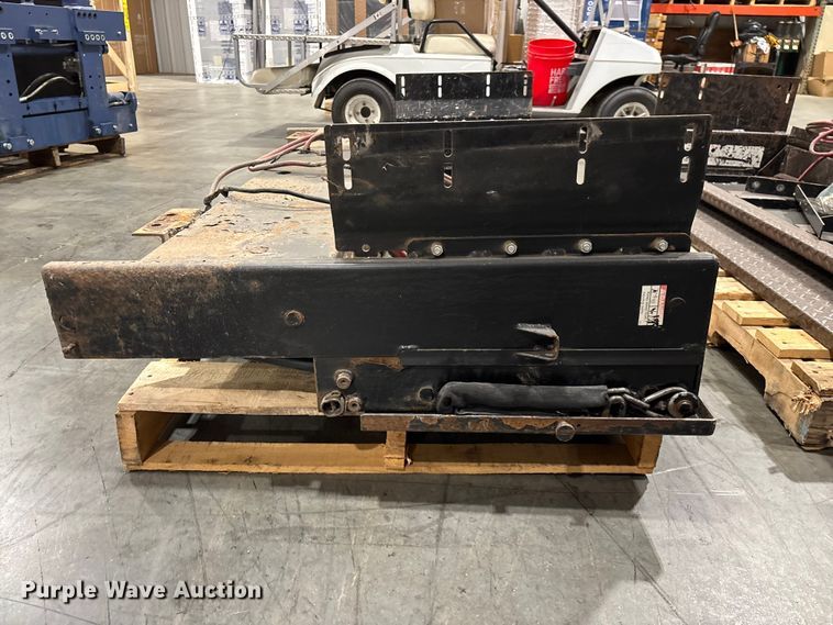 image for item EO4212 Tommy Gate Co (2) Lift tailgates
