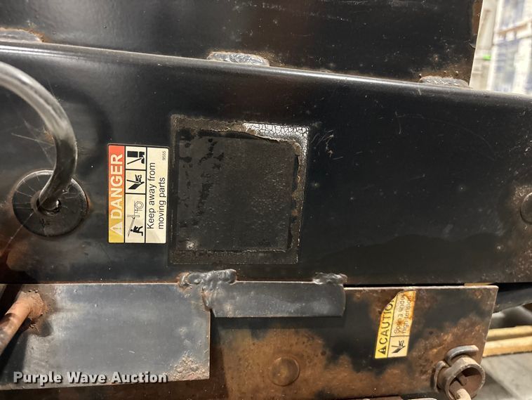 image for item EO4212 Tommy Gate Co (2) Lift tailgates