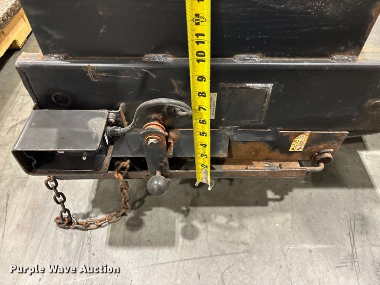 image for item EO4212 Tommy Gate Co (2) Lift tailgates