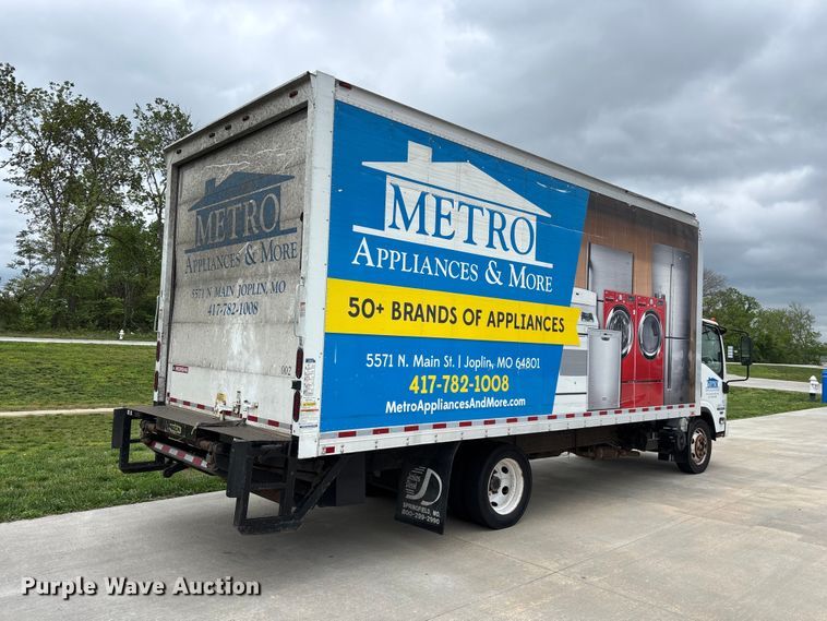 image for item EO4213 2016 Isuzu NPR box truck