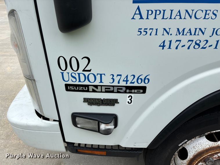 image for item EO4213 2016 Isuzu NPR box truck