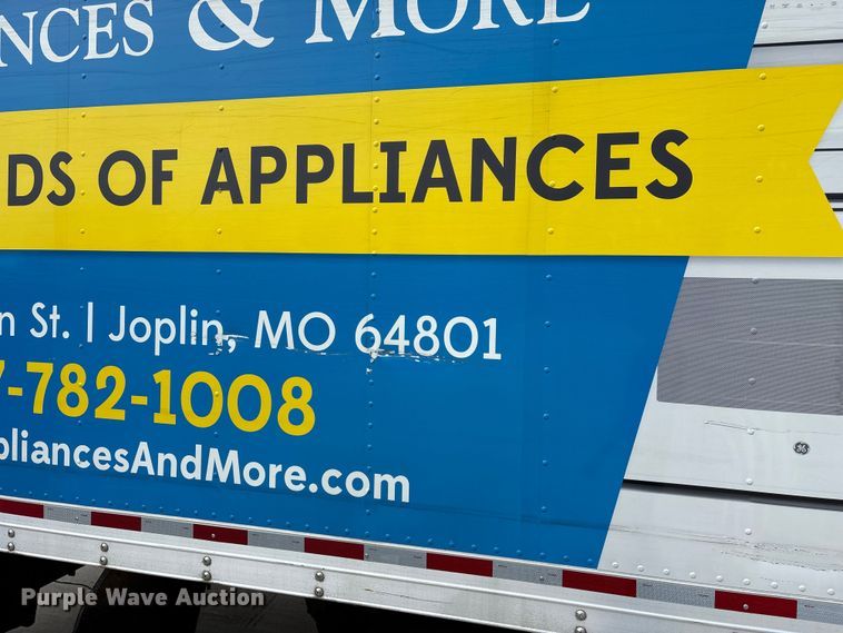 image for item EO4213 2016 Isuzu NPR box truck