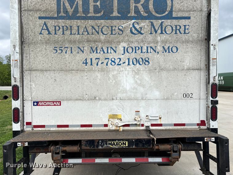 image for item EO4213 2016 Isuzu NPR box truck