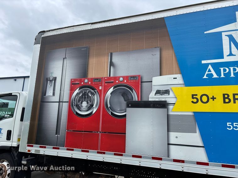 image for item EO4213 2016 Isuzu NPR box truck