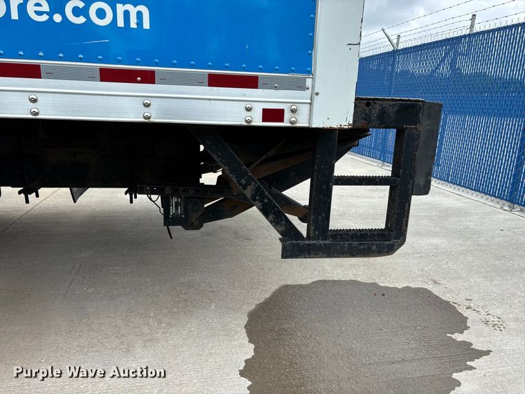image for item EO4213 2016 Isuzu NPR box truck