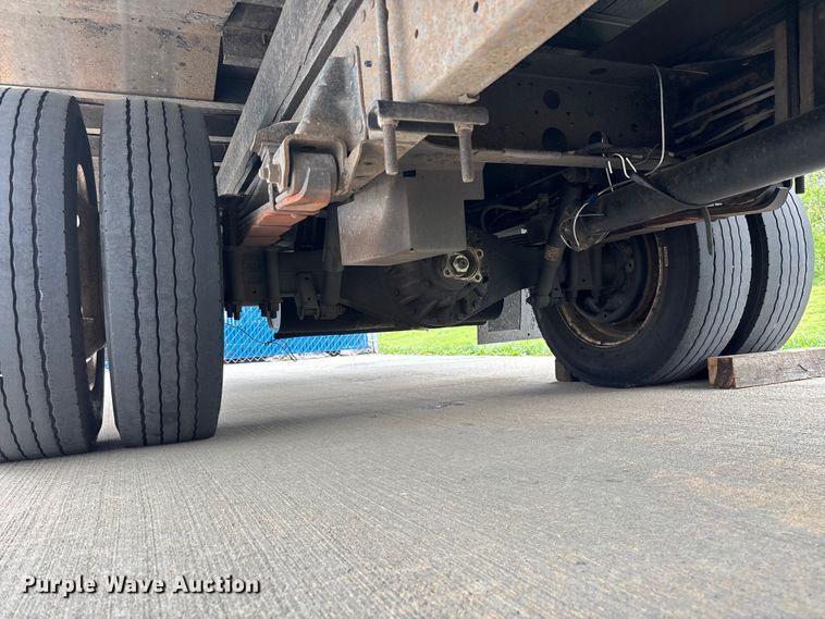 image for item EO4213 2016 Isuzu NPR box truck