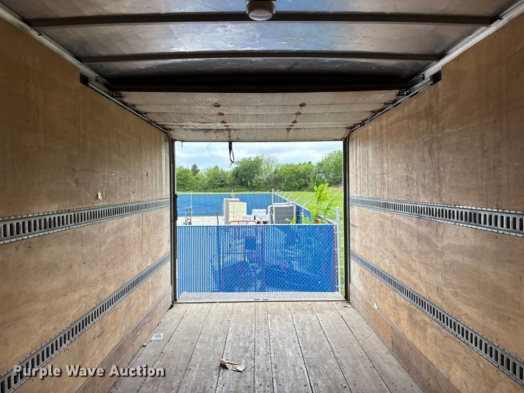 image for item EO4213 2016 Isuzu NPR box truck