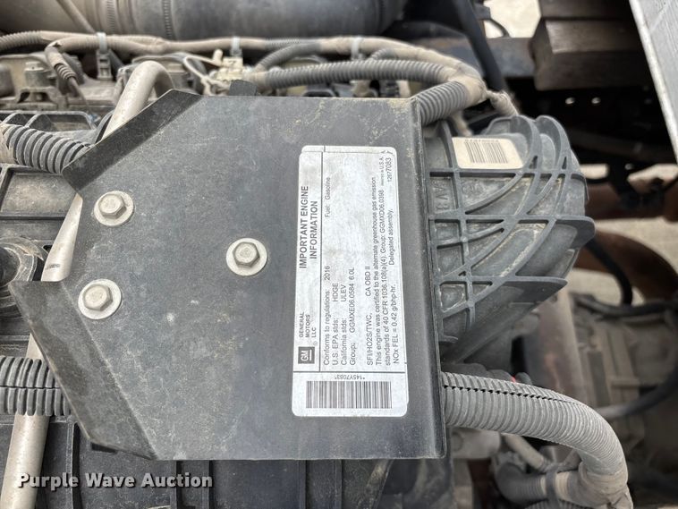 image for item EO4213 2016 Isuzu NPR box truck