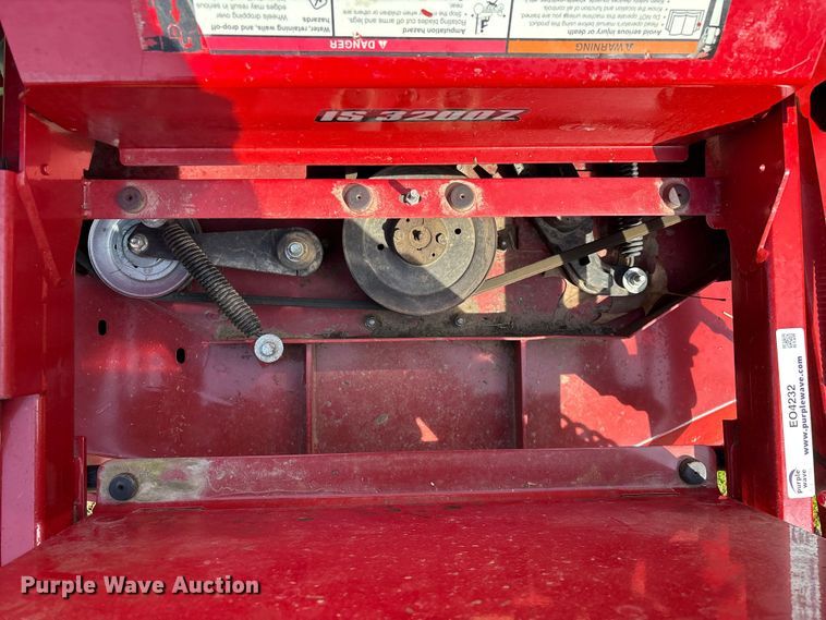 image for item EO4232 Ferris IS 3200Z ZTR lawn mower