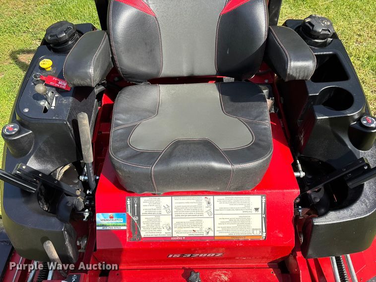 image for item EO4232 Ferris IS 3200Z ZTR lawn mower