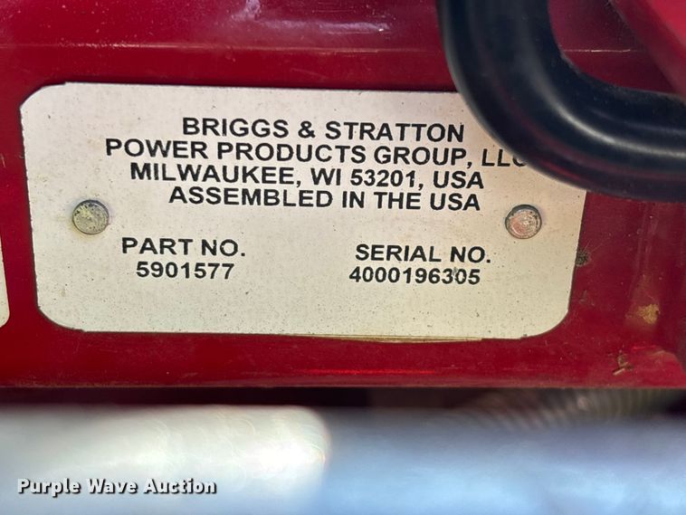 image for item EO4232 Ferris IS 3200Z ZTR lawn mower