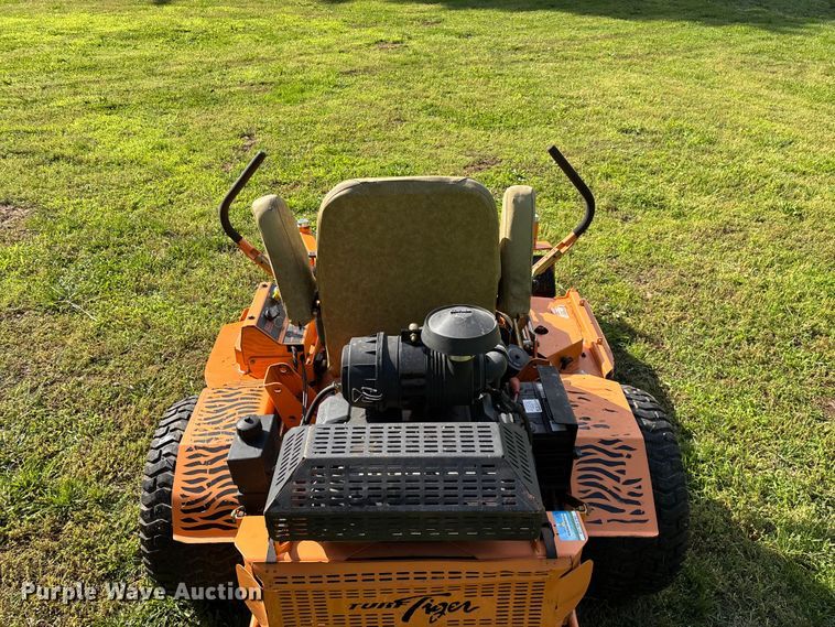 image for item EO4233 Scag Turf Tiger STT61V-27CH ZTR lawn mower
