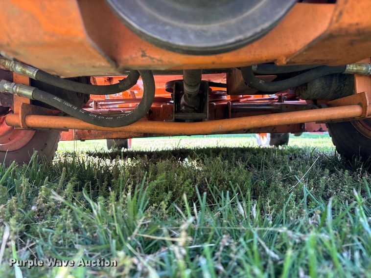 image for item EO4233 Scag Turf Tiger STT61V-27CH ZTR lawn mower