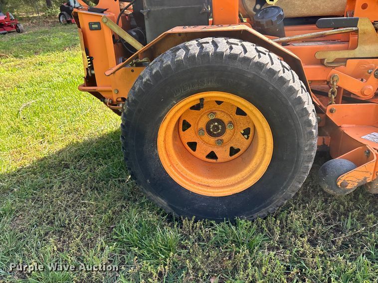 image for item EO4233 Scag Turf Tiger STT61V-27CH ZTR lawn mower
