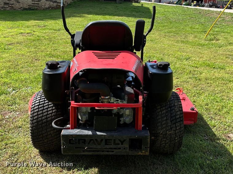 image for item EO4234 Gravely 272Z 992168 ZTR lawn mower