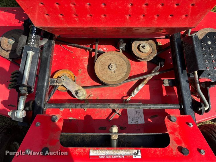 image for item EO4234 Gravely 272Z 992168 ZTR lawn mower
