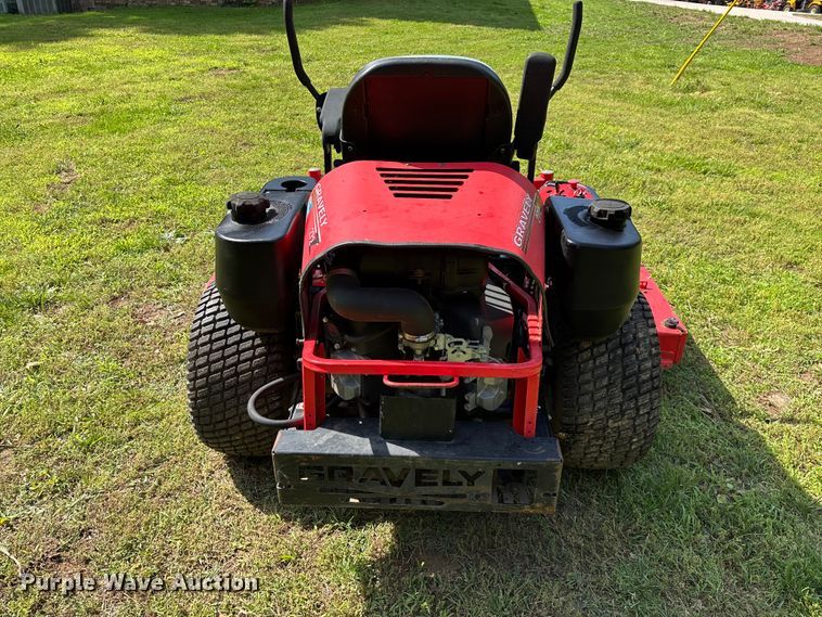 image for item EO4234 Gravely 272Z 992168 ZTR lawn mower