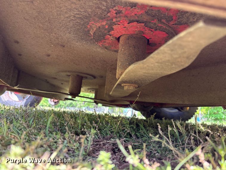 image for item EO4234 Gravely 272Z 992168 ZTR lawn mower