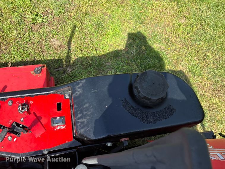 image for item EO4234 Gravely 272Z 992168 ZTR lawn mower
