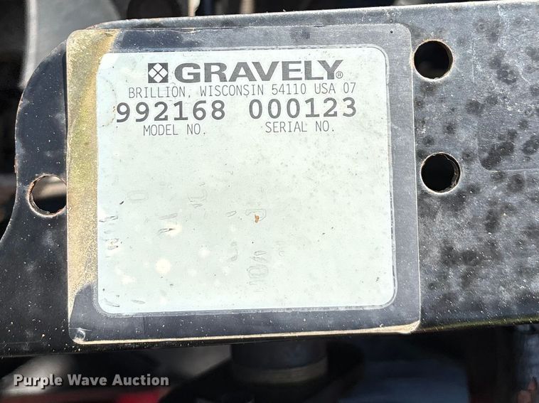 image for item EO4234 Gravely 272Z 992168 ZTR lawn mower