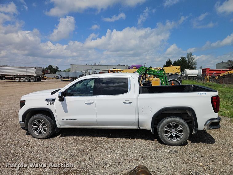 image for item EO7248 2022 GMC Sierra Crew Cab pickup truck