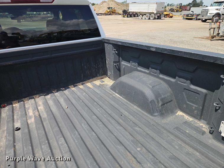 image for item EO7248 2022 GMC Sierra Crew Cab pickup truck