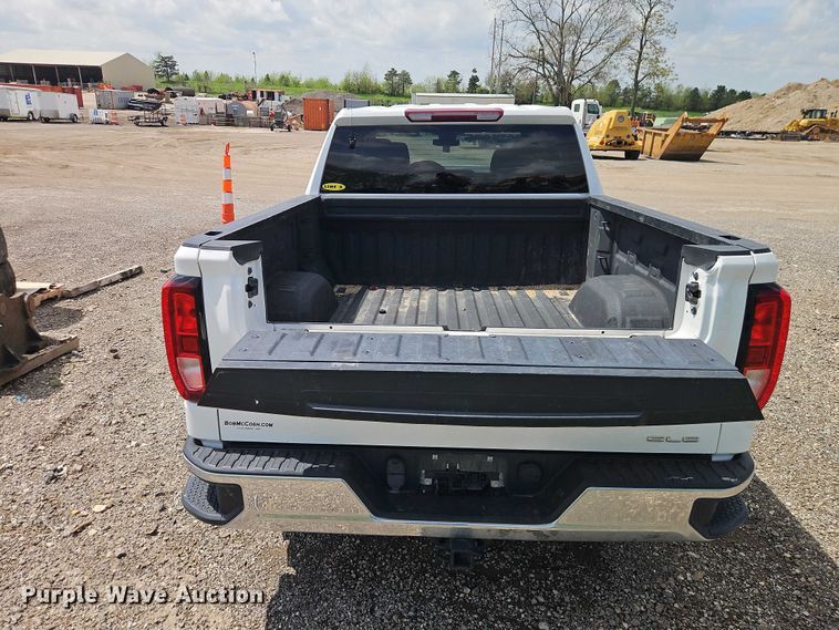 image for item EO7248 2022 GMC Sierra Crew Cab pickup truck