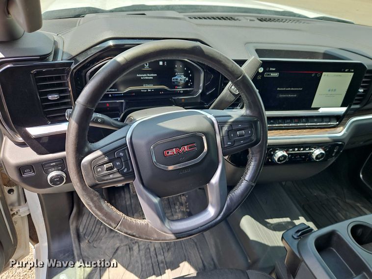 image for item EO7248 2022 GMC Sierra Crew Cab pickup truck
