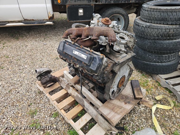 image for item EO7253 2006 International A325C engine