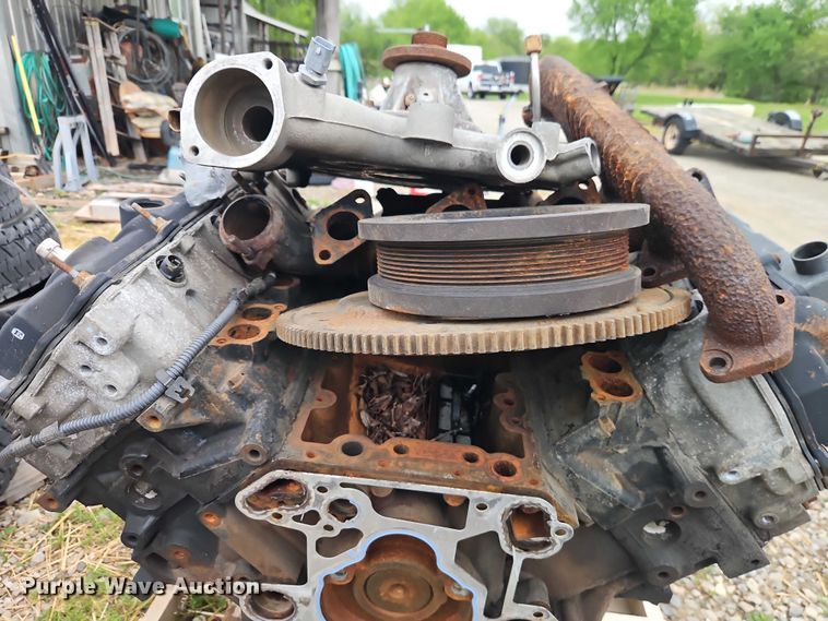image for item EO7253 2006 International A325C engine