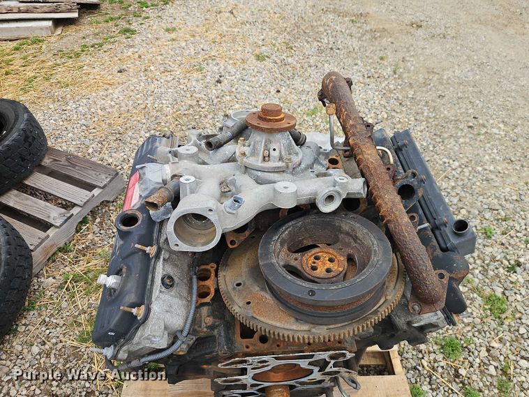 image for item EO7253 2006 International A325C engine