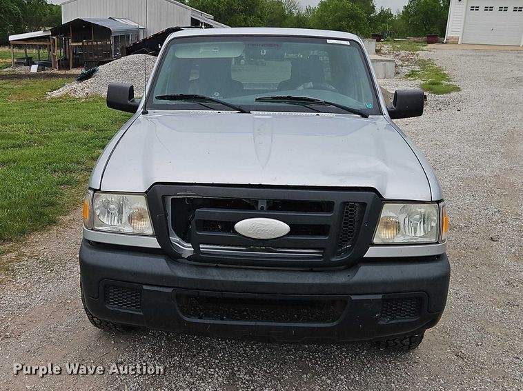 image for item EO7255 2007 Ford Ranger pickup truck
